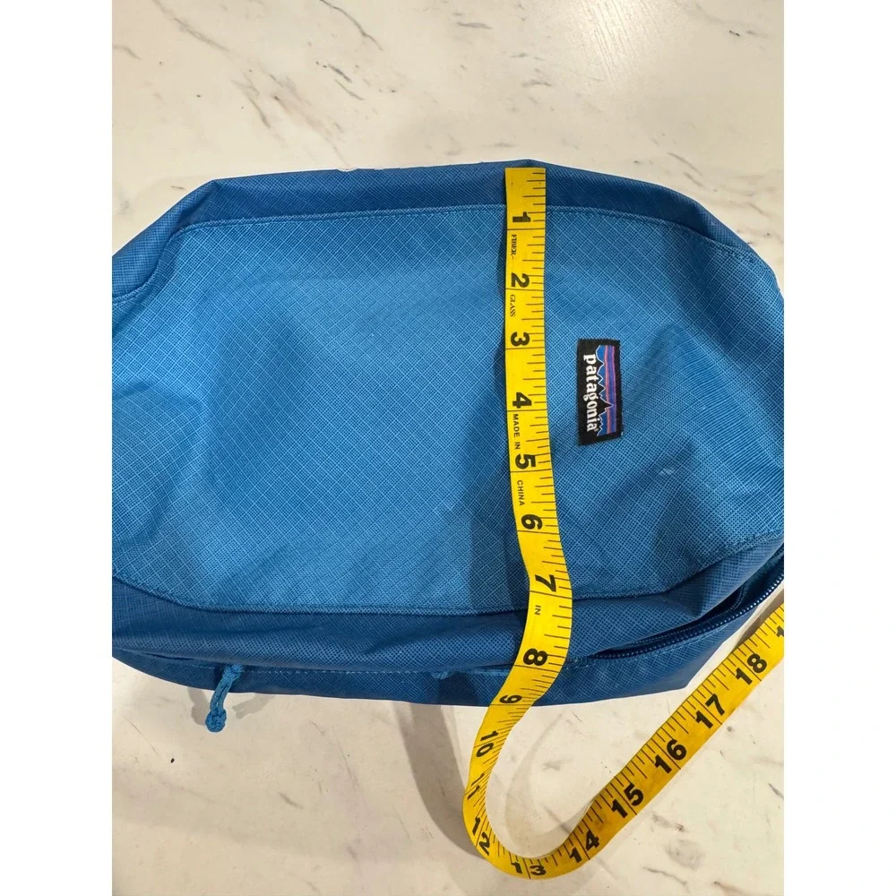 Patagonia Black Hole Cube Medium 6L Blue Travel Organizer Packing Pouch Apollo